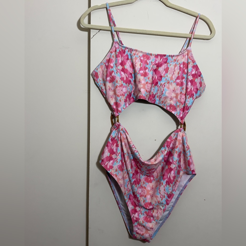 Pink Lily Poolside Party Floral Cutout One Piece Swimsuit Size XL NWOT